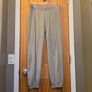 Victoria’s Secret classic fleece joggers, light taupe, size M